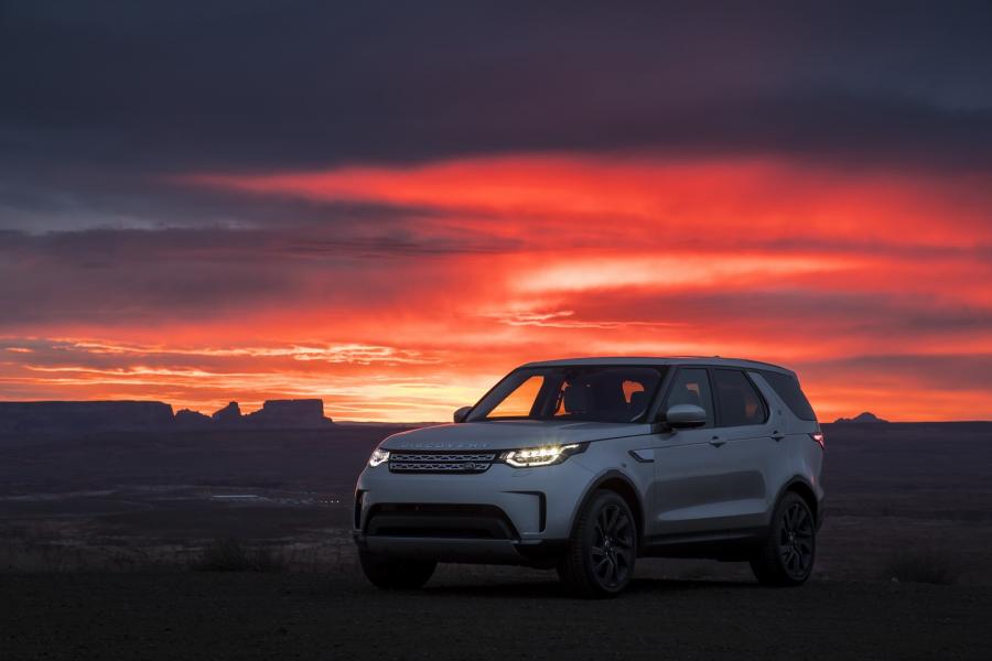  Land Rover Discovery HSE 2017 года  (WW) (фото 11 из 54)